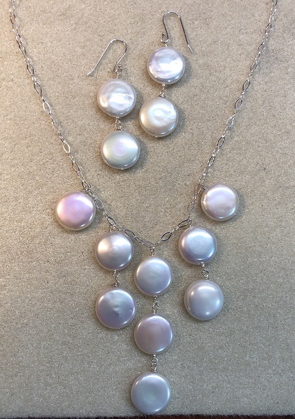 Coin Fresh Water Pearl Set with Sterling Silver Chain