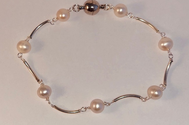 Fresh Water Pearl and Sterling Silver Bracelet