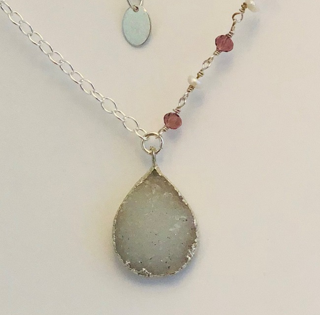 Click to view more Druzy Agate Necklaces