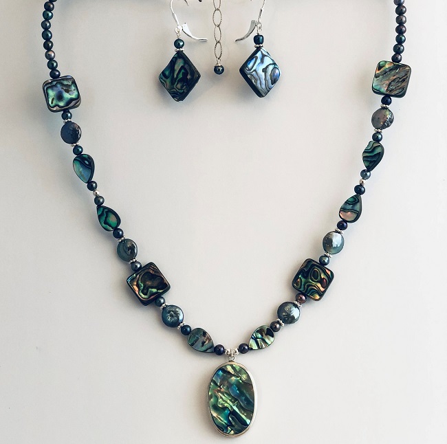 Abalone Shell and Fresh Water Pearl Jewelry Set